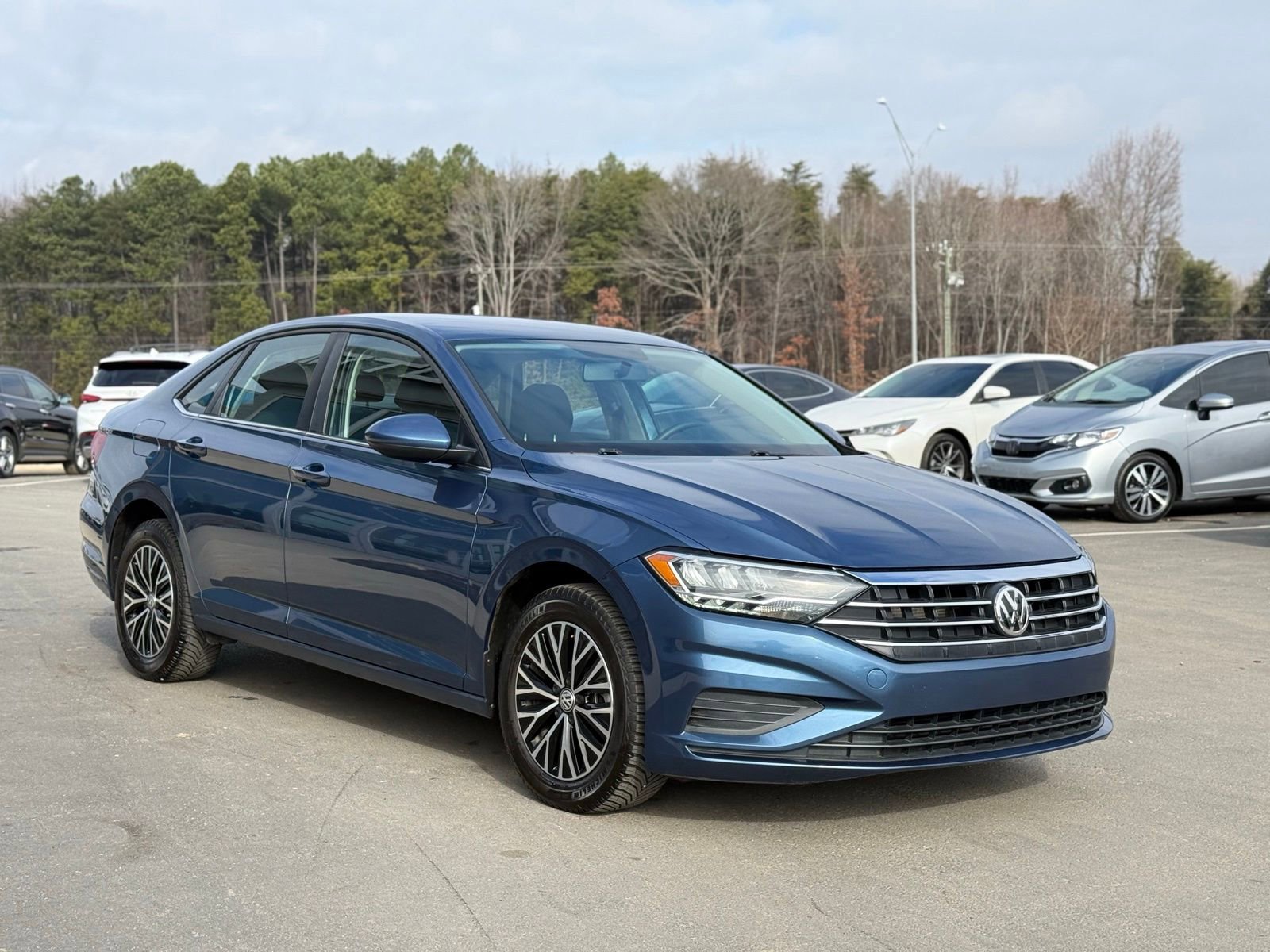 Used 2021 Volkswagen Jetta S image 2