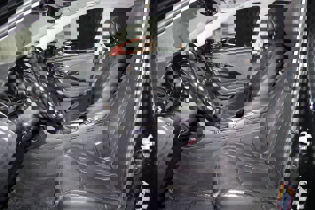 Used 2013 Hyundai Azera Limited w/ Technology Pkg image 9