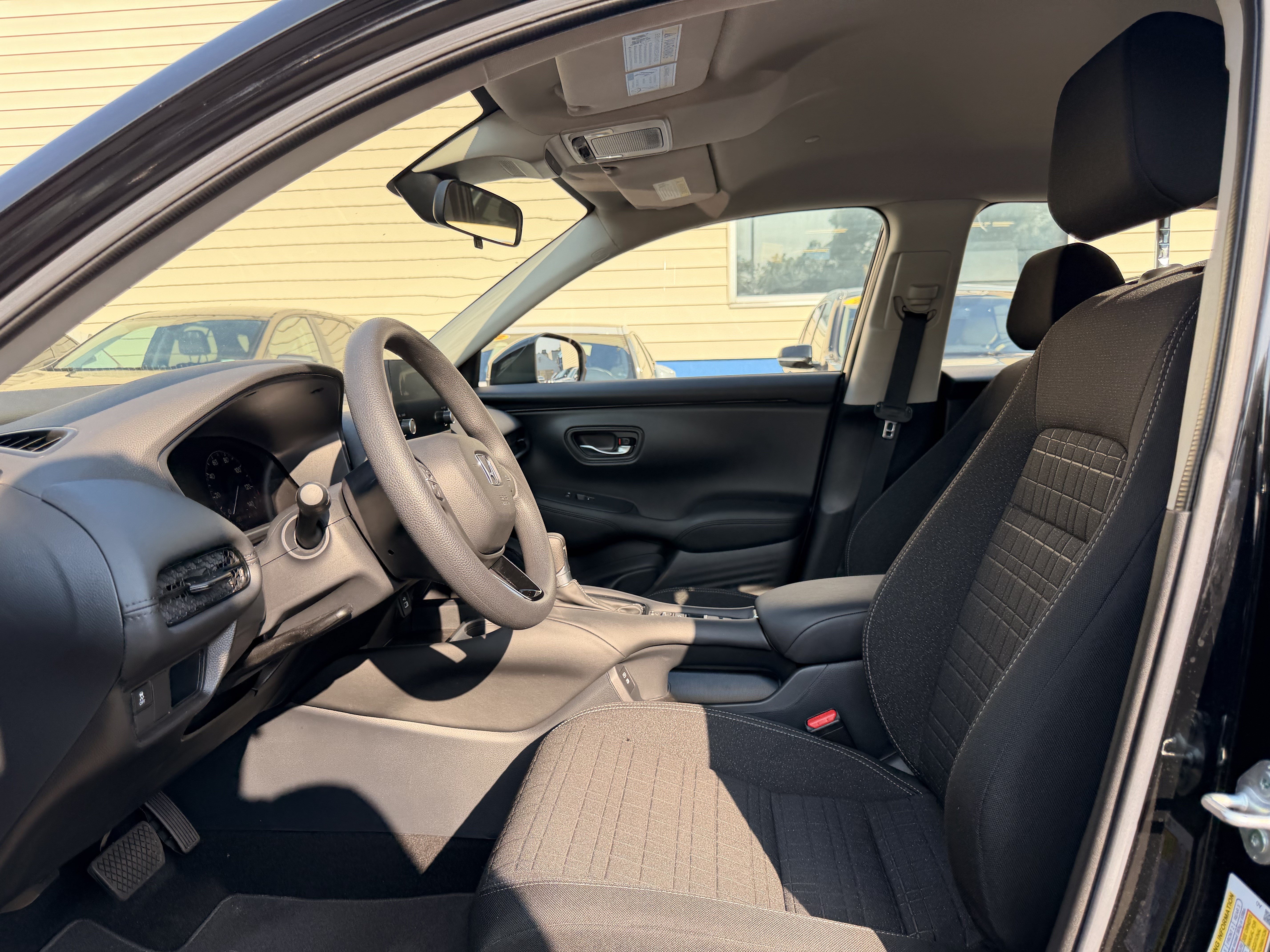 Certified 2024 Honda HR-V LX image 14