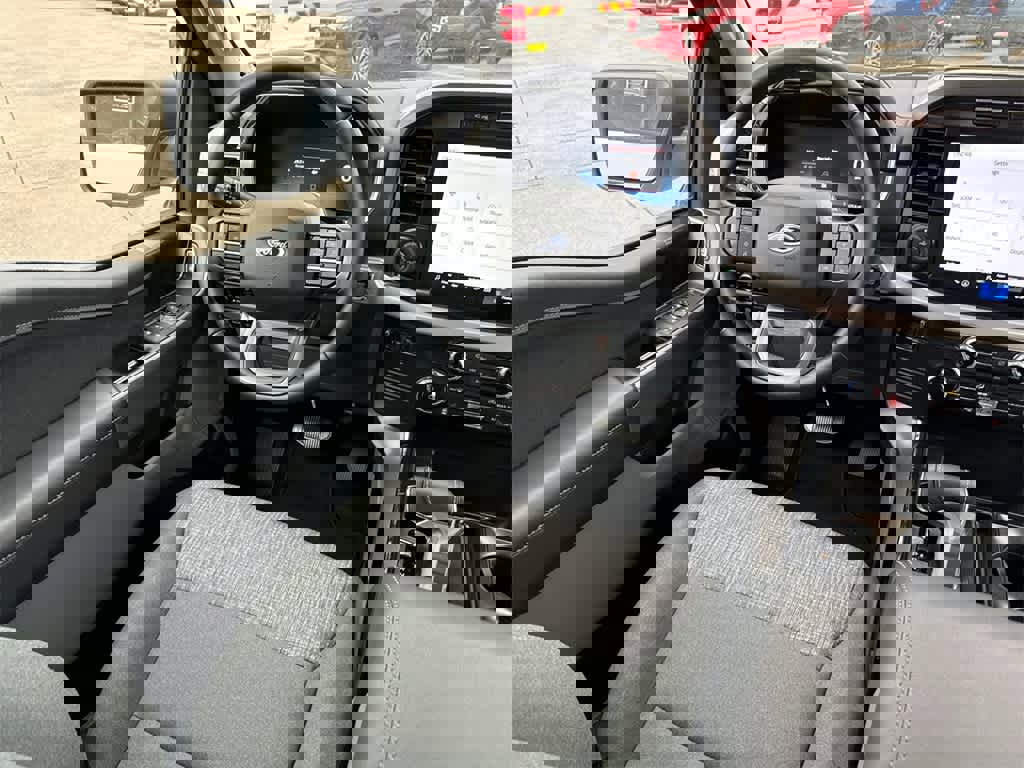 New 2023 Ford F150 Lightning XLT w/ Tow Technology Package image 17