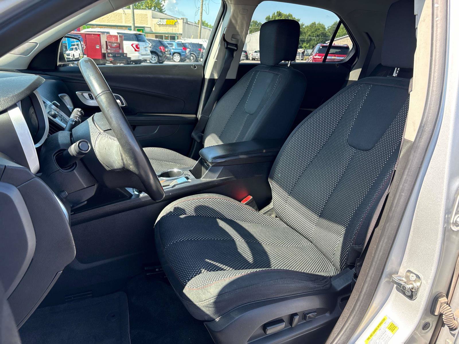 Used 2016 Chevrolet Equinox LT w/ Convenience Package AWD/4WD image 12