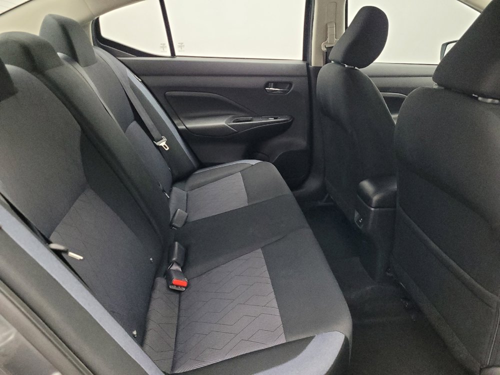 Used 2023 Nissan Versa SV image 19