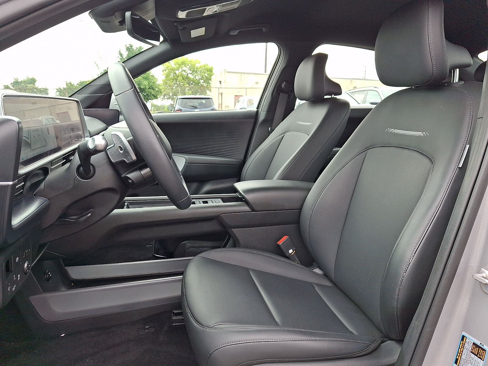 Certified 2024 Hyundai Ioniq 6 SEL AWD/4WD image 13