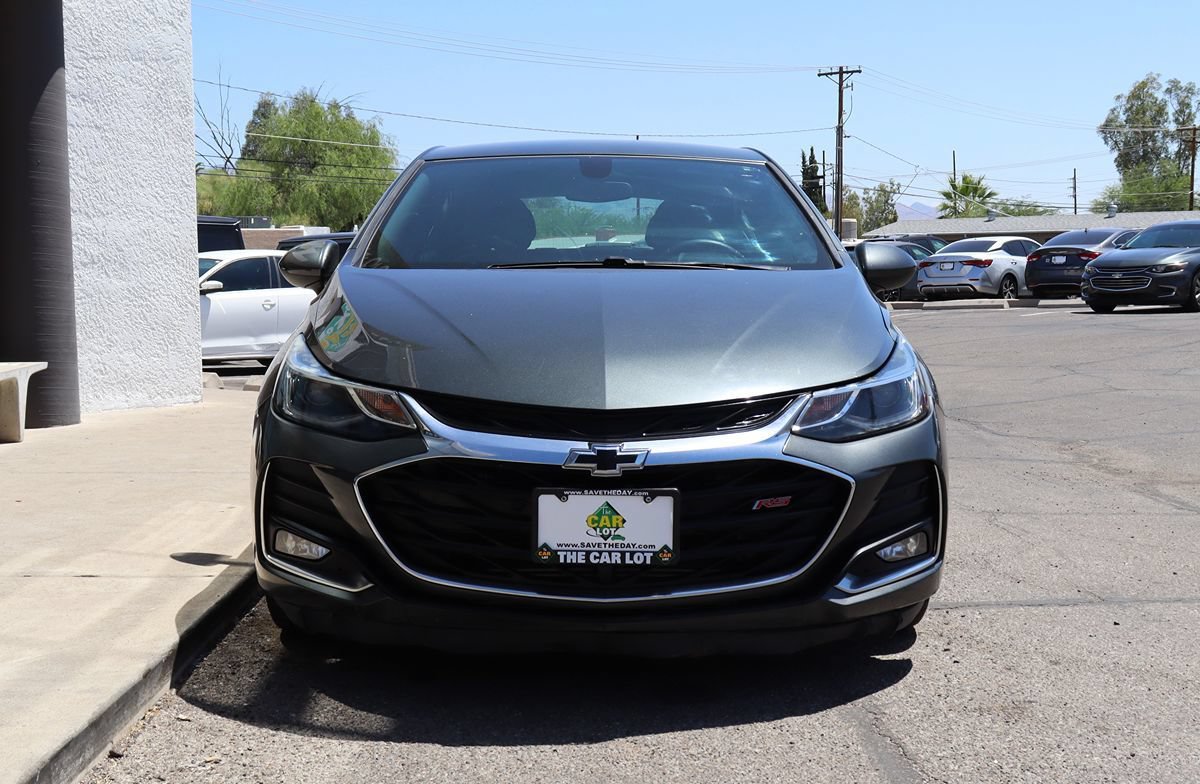 Used 2019 Chevrolet Cruze LT w/ Convenience Package FWD image 16