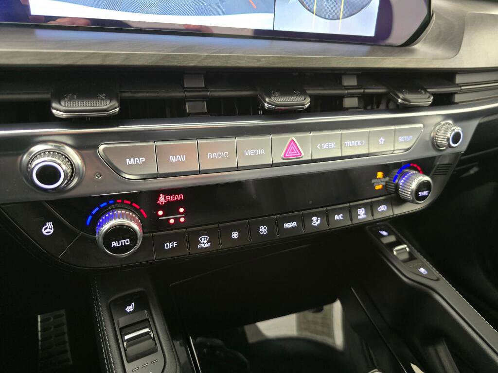 Used 2025 Kia Telluride SX Prestige X-Line image 45