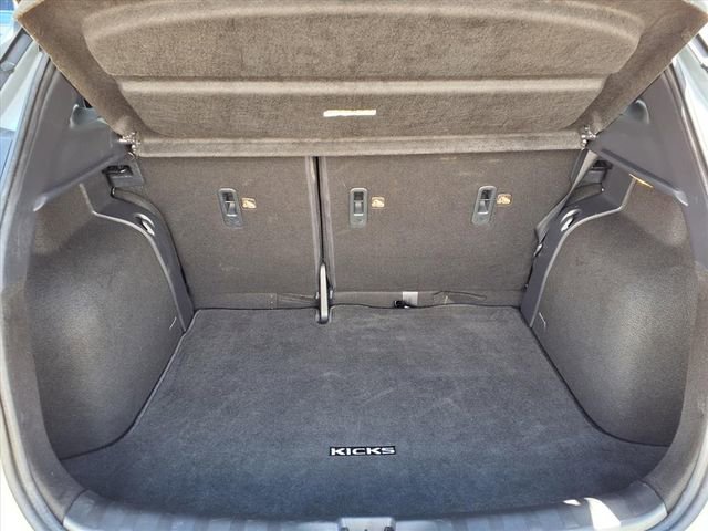 Used 2021 Nissan Kicks SR w/ SR Premium Package image 22