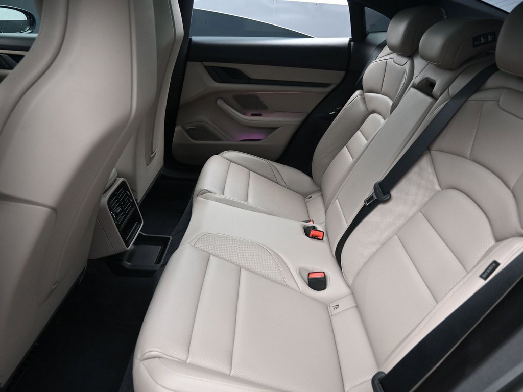 Used 2023 Porsche Taycan image 26