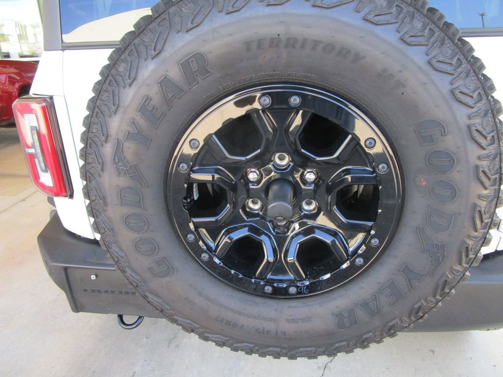 Used 2024 Ford Bronco Wildtrak image 15