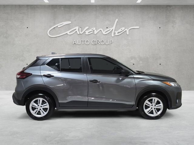 Used 2025 Nissan Kicks Play S image 17