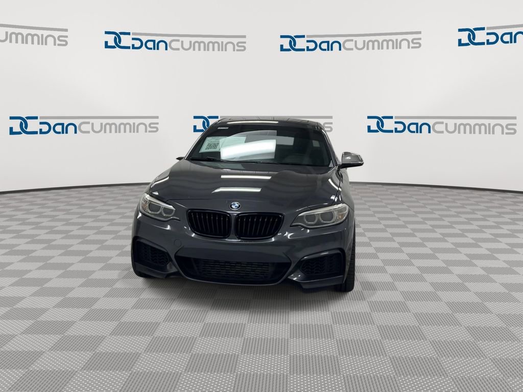 Used 2016 BMW M235i Coupe RWD image 3