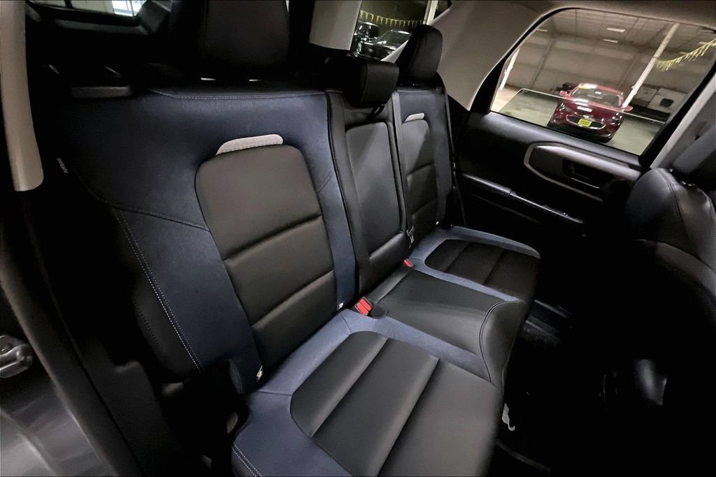 Certified 2025 Ford Bronco Sport Outer Banks w/ Outer Banks Tech Package+ AWD/4WD image 25