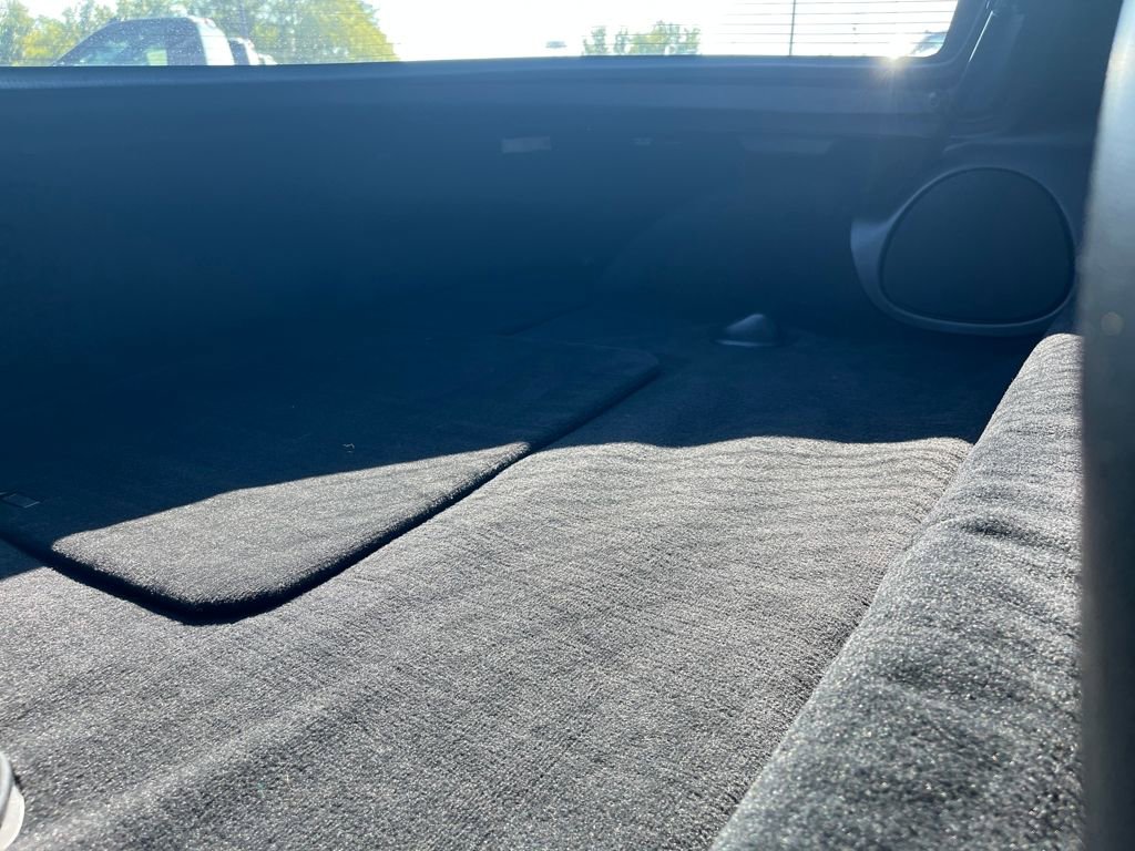 Used 1999 Chevrolet Corvette Coupe w/ Memory Pkg image 22