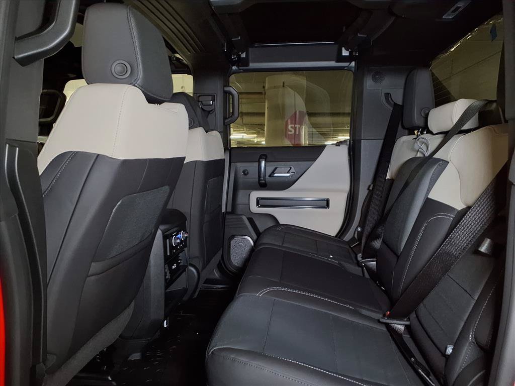 New 2026 GMC Hummer EV 4x4 Crew Cab image 18