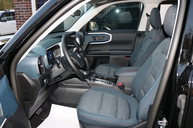 New 2025 Ford Bronco Sport Heritage w/ Convenience Package image 9