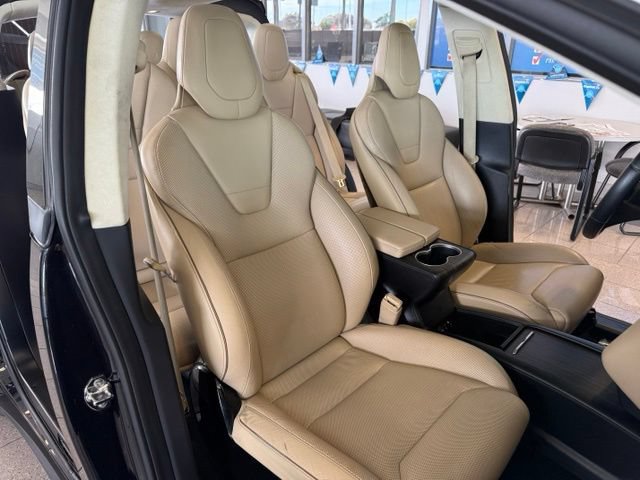 Used 2016 Tesla Model X 90D AWD/4WD image 30