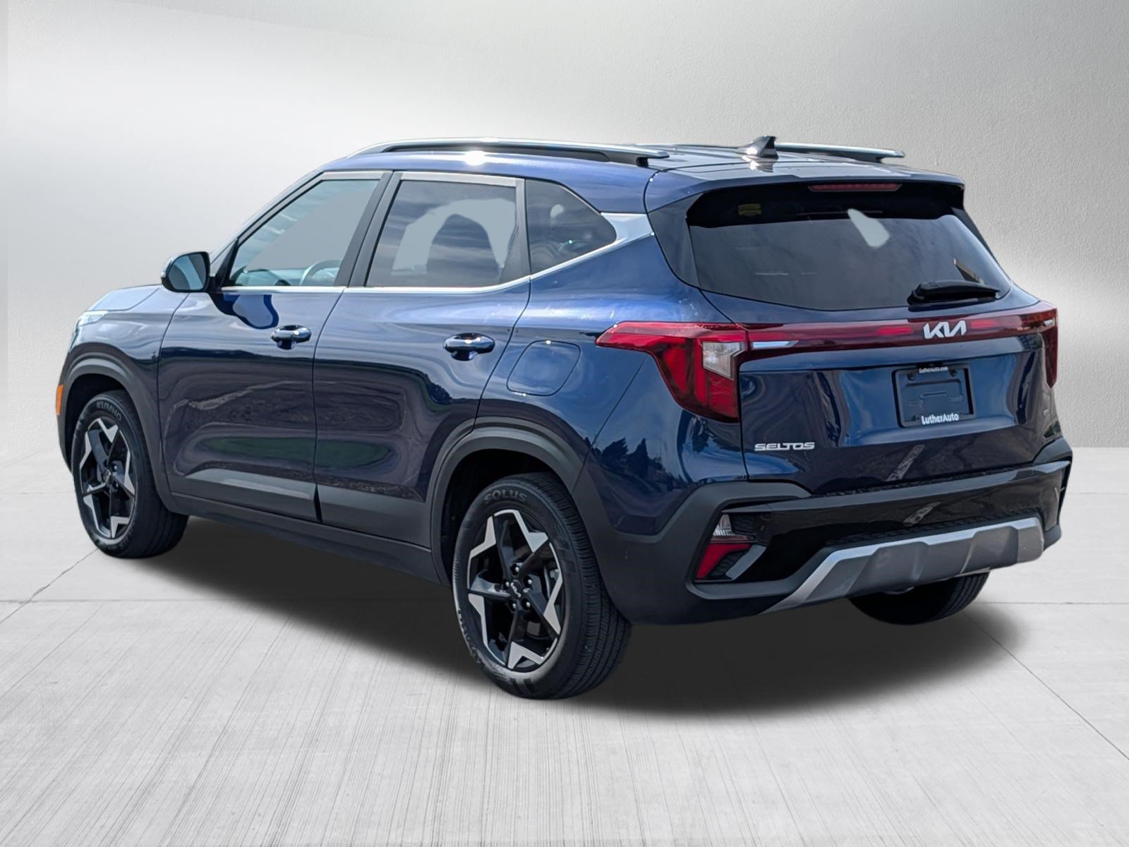 Certified 2024 Kia Seltos EX AWD/4WD image 5