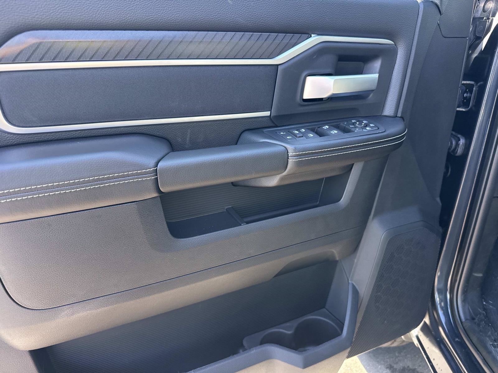 New 2026 RAM 2500 Big Horn AWD/4WD image 20
