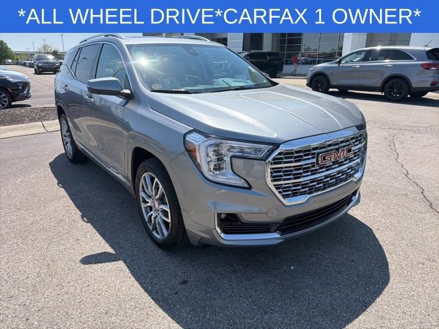 Used 2023 GMC Terrain Denali w/ Denali Premium Package AWD/4WD image 19