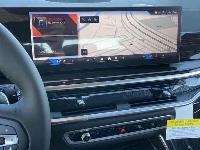 Used 2026 BMW X5 xDrive50e w/ Executive Package image 21