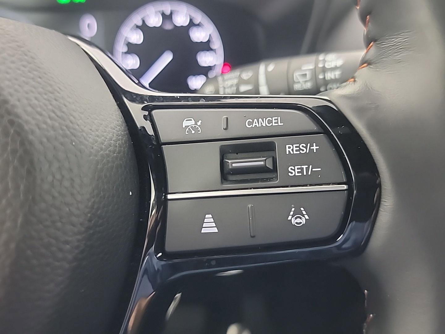 Certified 2023 Honda HR-V Sport image 24