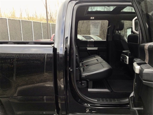 Used 2019 Ford F250 Lariat w/ Lariat Ultimate Package image 27