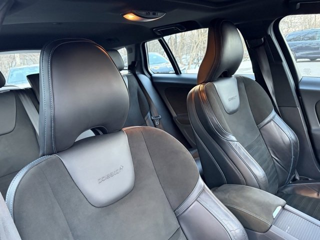 Used 2018 Volvo V60 T6 Polestar image 37