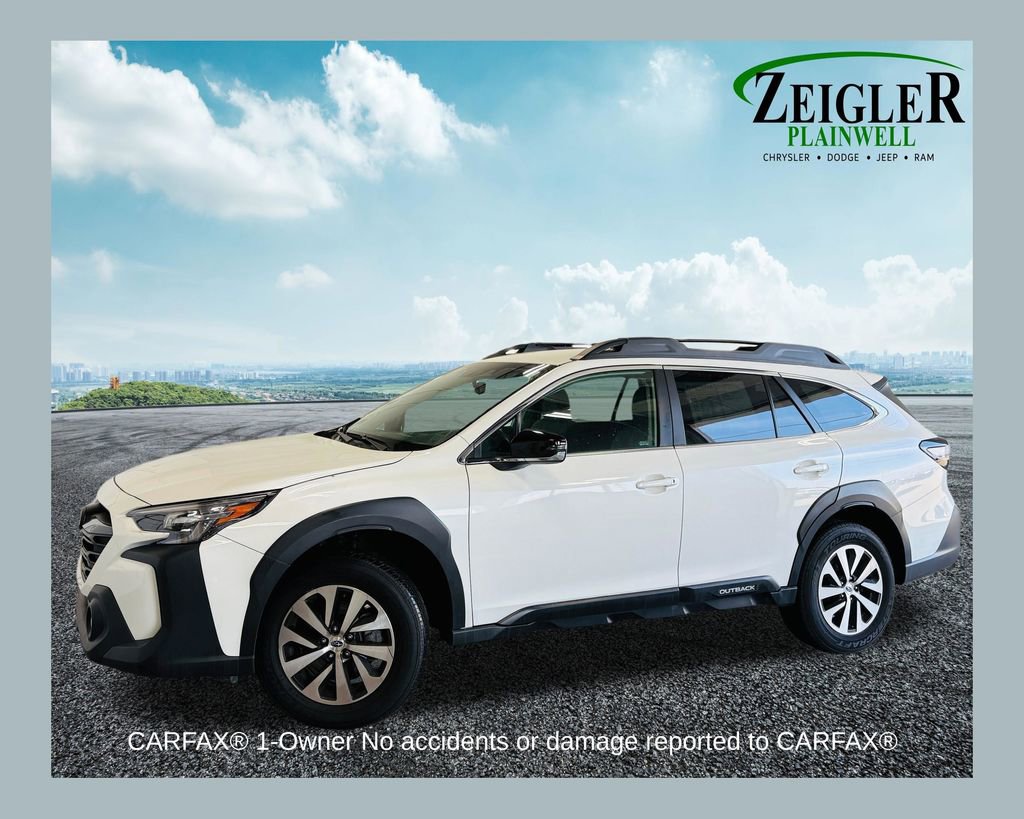 Used 2024 Subaru Outback Premium AWD/4WD image 1