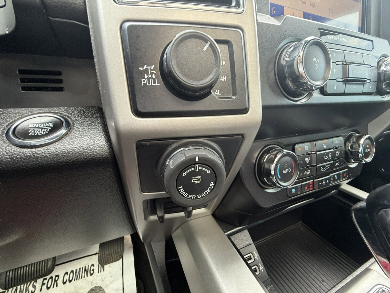 Used 2019 Ford F150 Lariat image 30