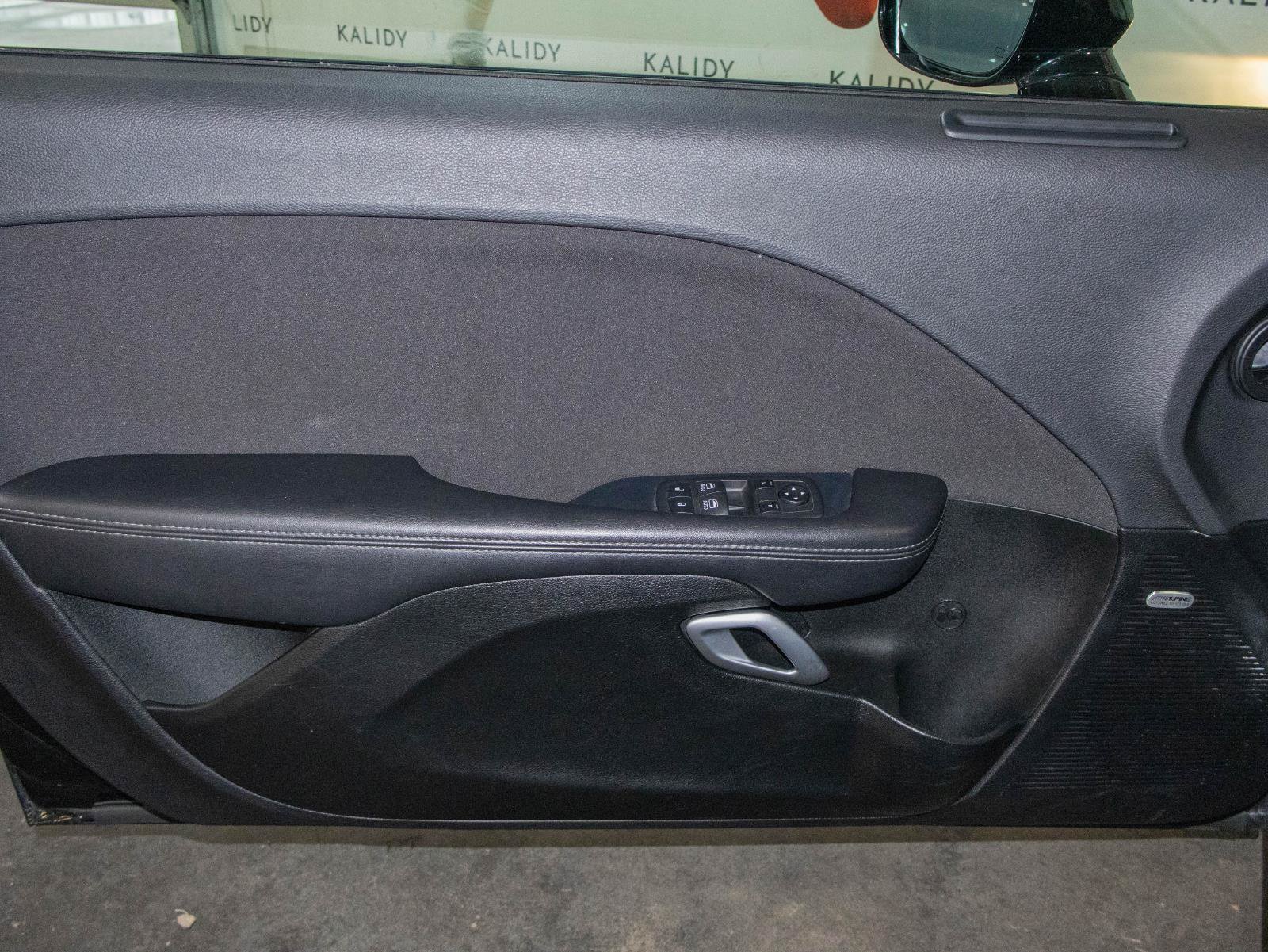 Used 2023 Dodge Challenger GT RWD image 9