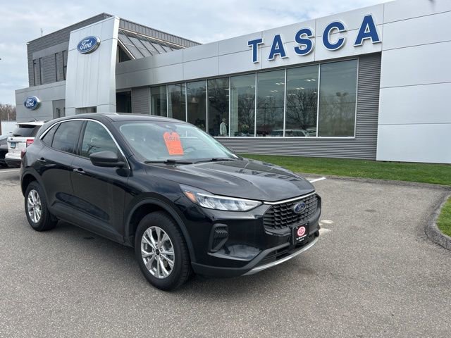 Used 2023 Ford Escape Active AWD/4WD image 1