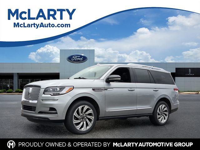 Used 2023 Lincoln Navigator Reserve AWD/4WD image 1