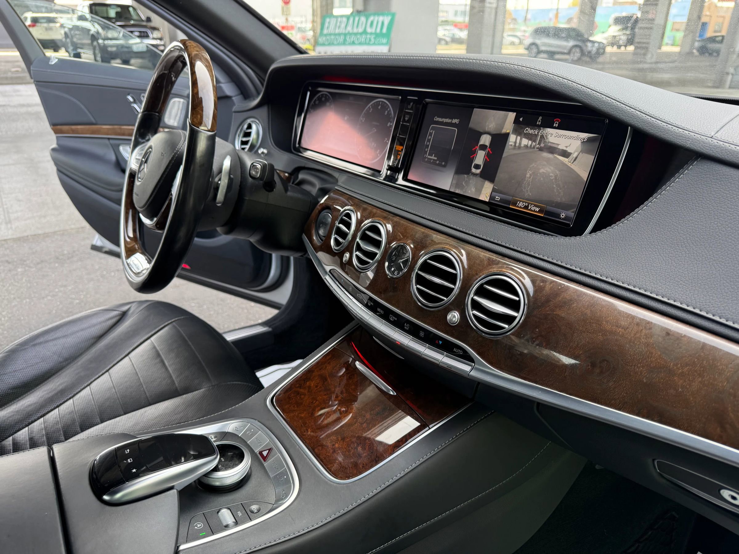 Used 2015 Mercedes-Benz S 550 4MATIC Sedan image 24