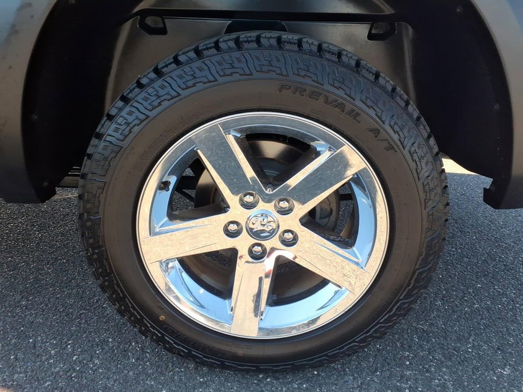 Used 2016 RAM 1500 Express AWD/4WD image 17