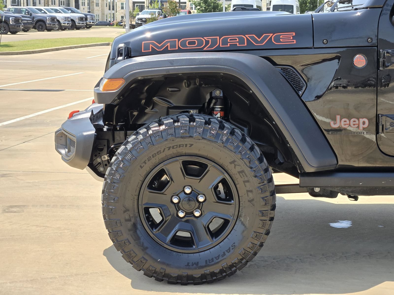 Used 2023 Jeep Gladiator Mojave w/ Cold Weather Group AWD/4WD image 10