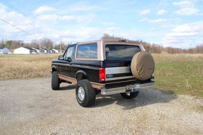 Used 1992 Ford Bronco Eddie Bauer image 5