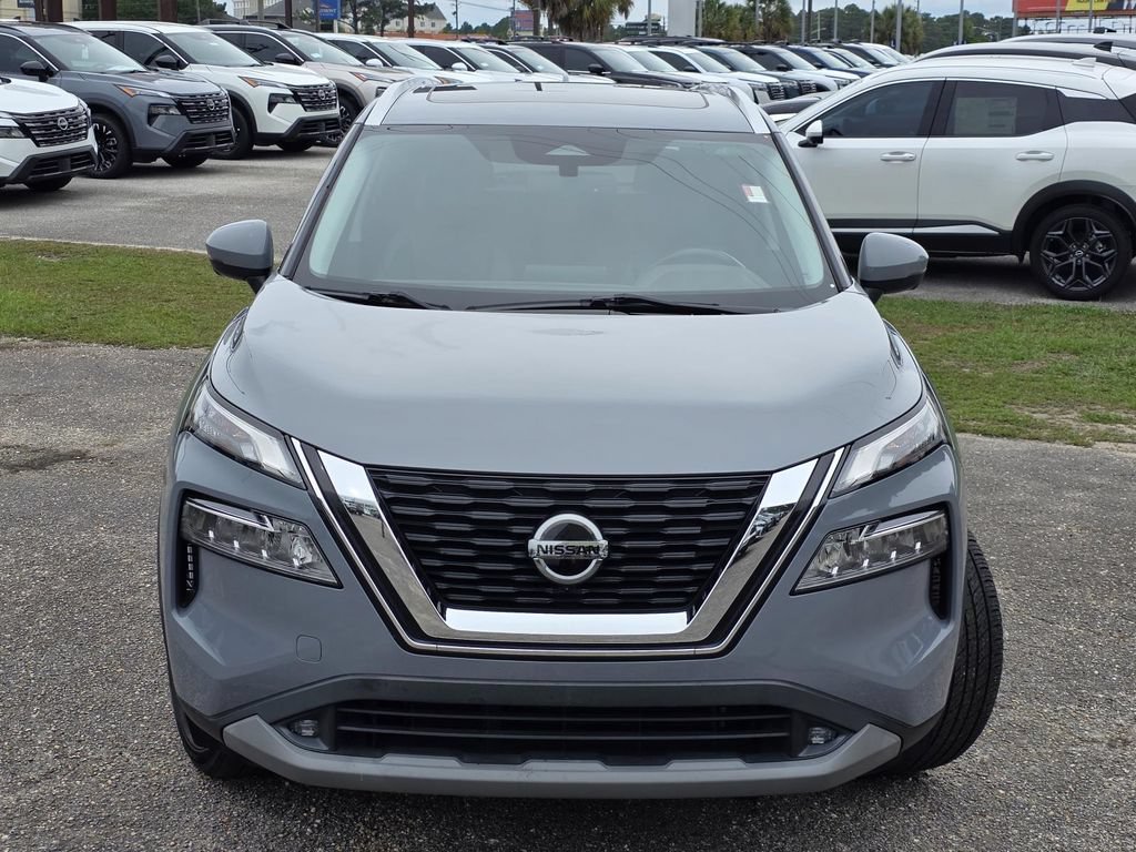 Used 2021 Nissan Rogue SL FWD image 3