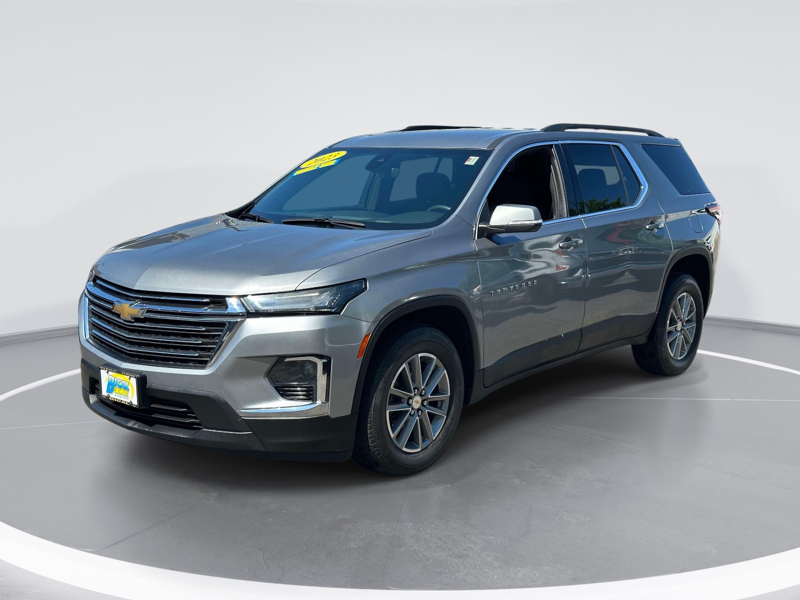 Used 2023 Chevrolet Traverse LT AWD/4WD image 3