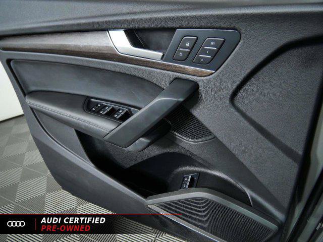 Certified 2024 Audi Q5 e Premium Plus w/ Premium Plus Package AWD/4WD image 20