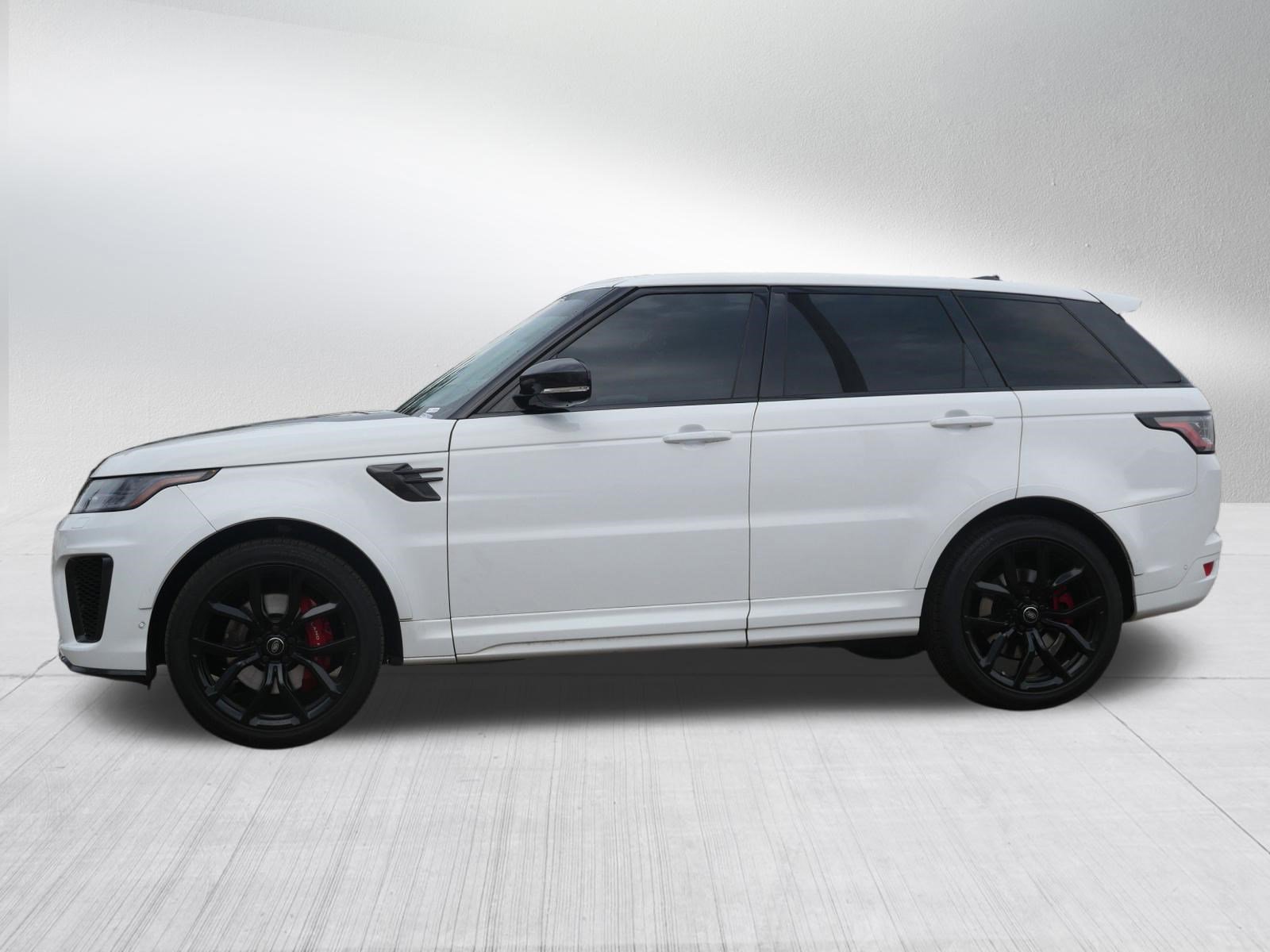 Used 2020 Land Rover Range Rover Sport SVR image 2