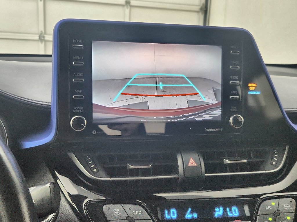 Used 2020 Toyota C-HR XLE FWD image 27
