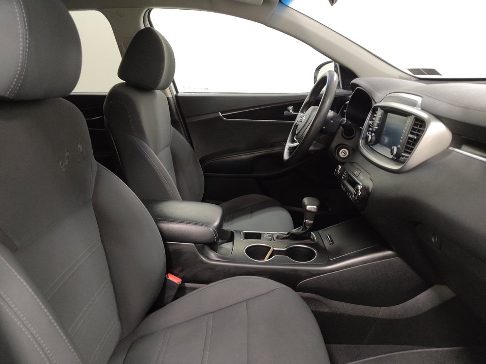 Used 2019 Kia Sorento AWD V6 image 21