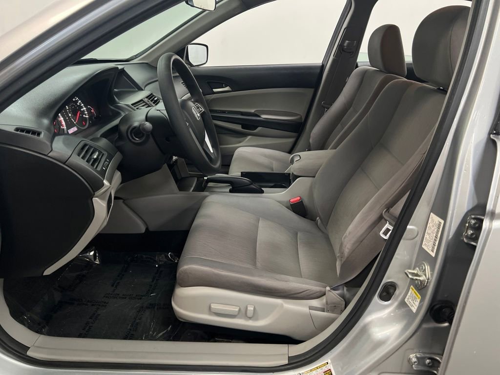 Used 2012 Honda Accord LX image 11