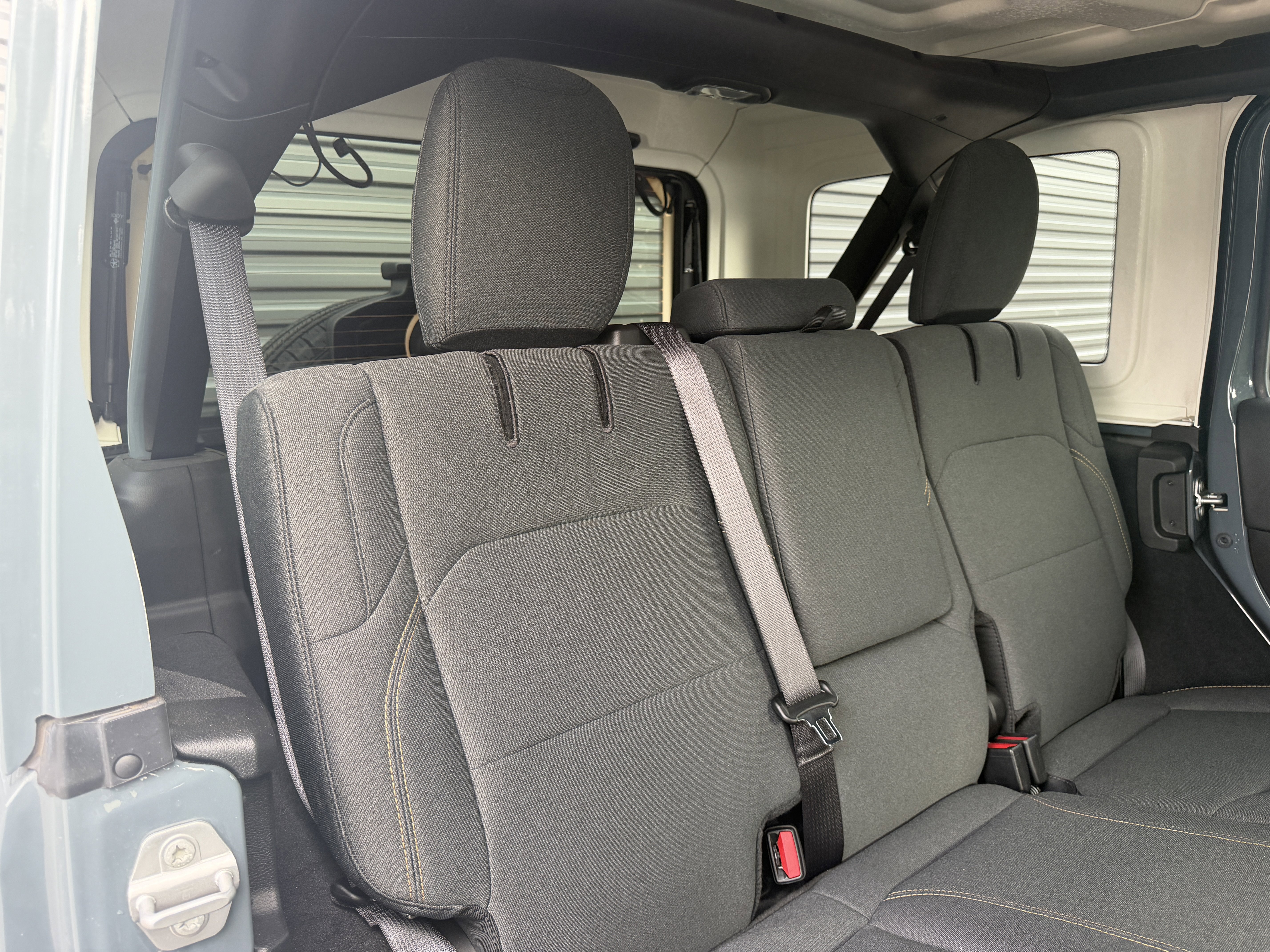 Used 2025 Jeep Wrangler Unlimited Sahara w/ Safety Group image 14