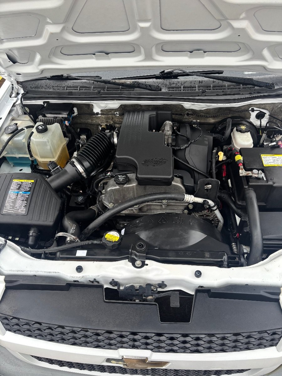 Used 2010 Chevrolet Colorado LT RWD image 25