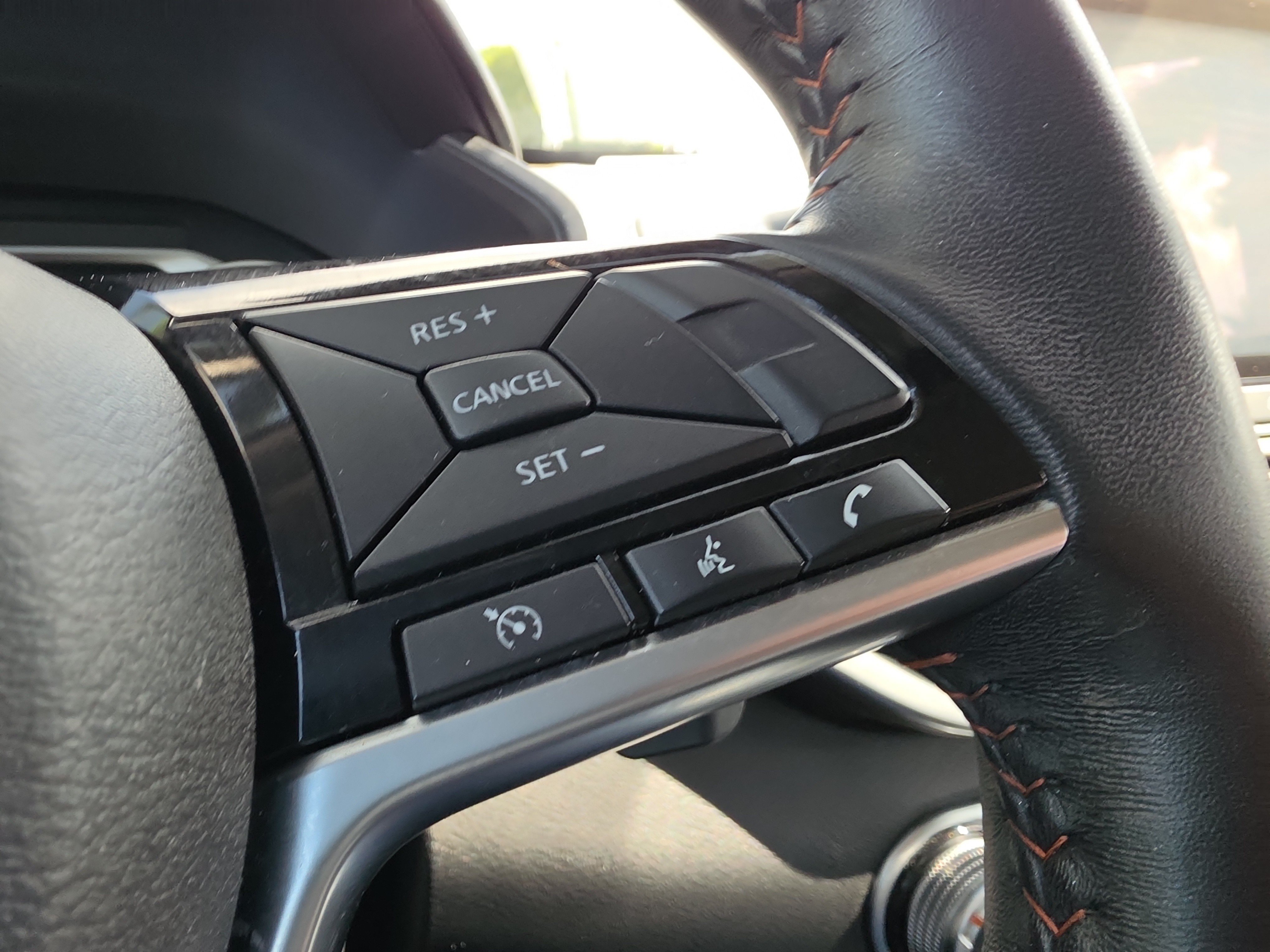 Used 2019 Nissan Altima 2.5 SR w/ SR Premium Package FWD image 18