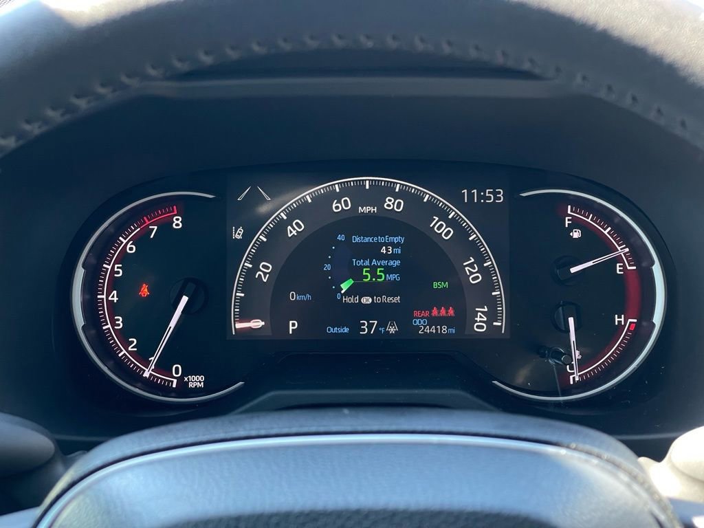 Used 2024 Toyota RAV4 XLE Premium image 13