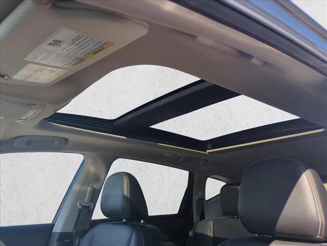 Certified 2023 Nissan Murano Platinum w/ Cargo Package image 25