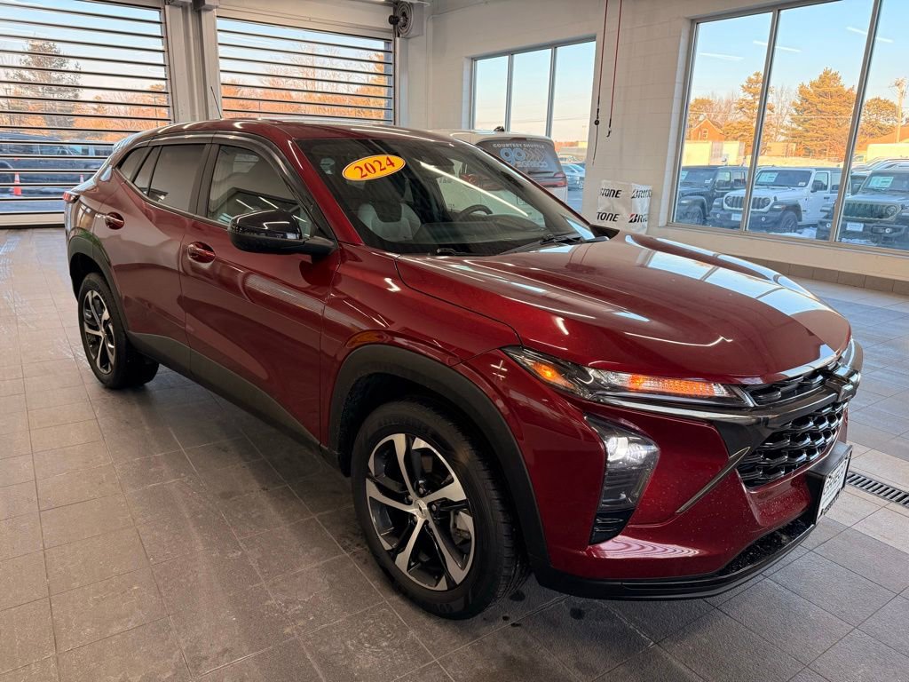 Used 2024 Chevrolet Trax RS w/ Driver Confidence Package