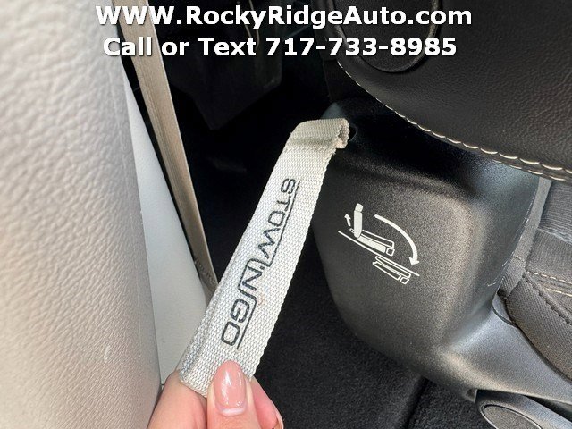 Used 2023 Chrysler Voyager LX FWD image 30