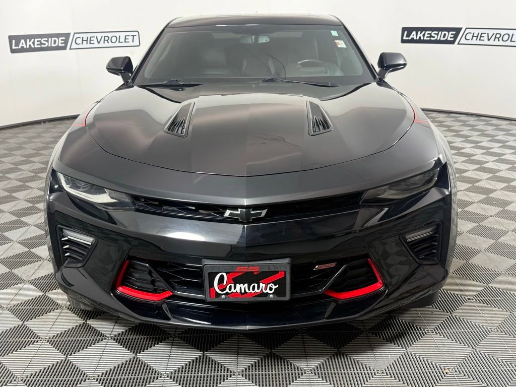 Used 2018 Chevrolet Camaro SS w/ Redline Edition RWD image 9
